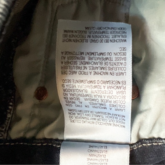 Mother | The Looker Skinny Jeans in Here Kitty, Kitty Dark Wash - Picture 6 of 9